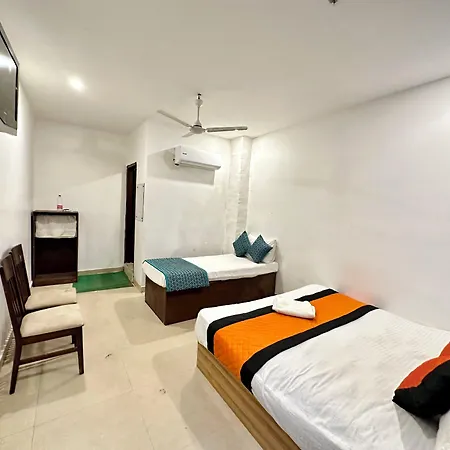 Hotel Delhi Airport-2